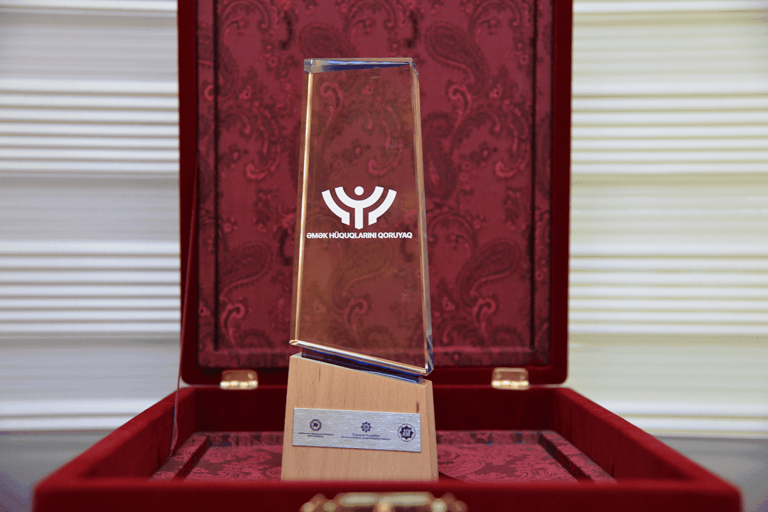 “Azpetrol” şirkəti “Sağlam və təhlükəsiz əmək şəraitinin yaradılmasında səmərəli əməkdaşlığa görə” nominasiyası üzrə təltif olunub.